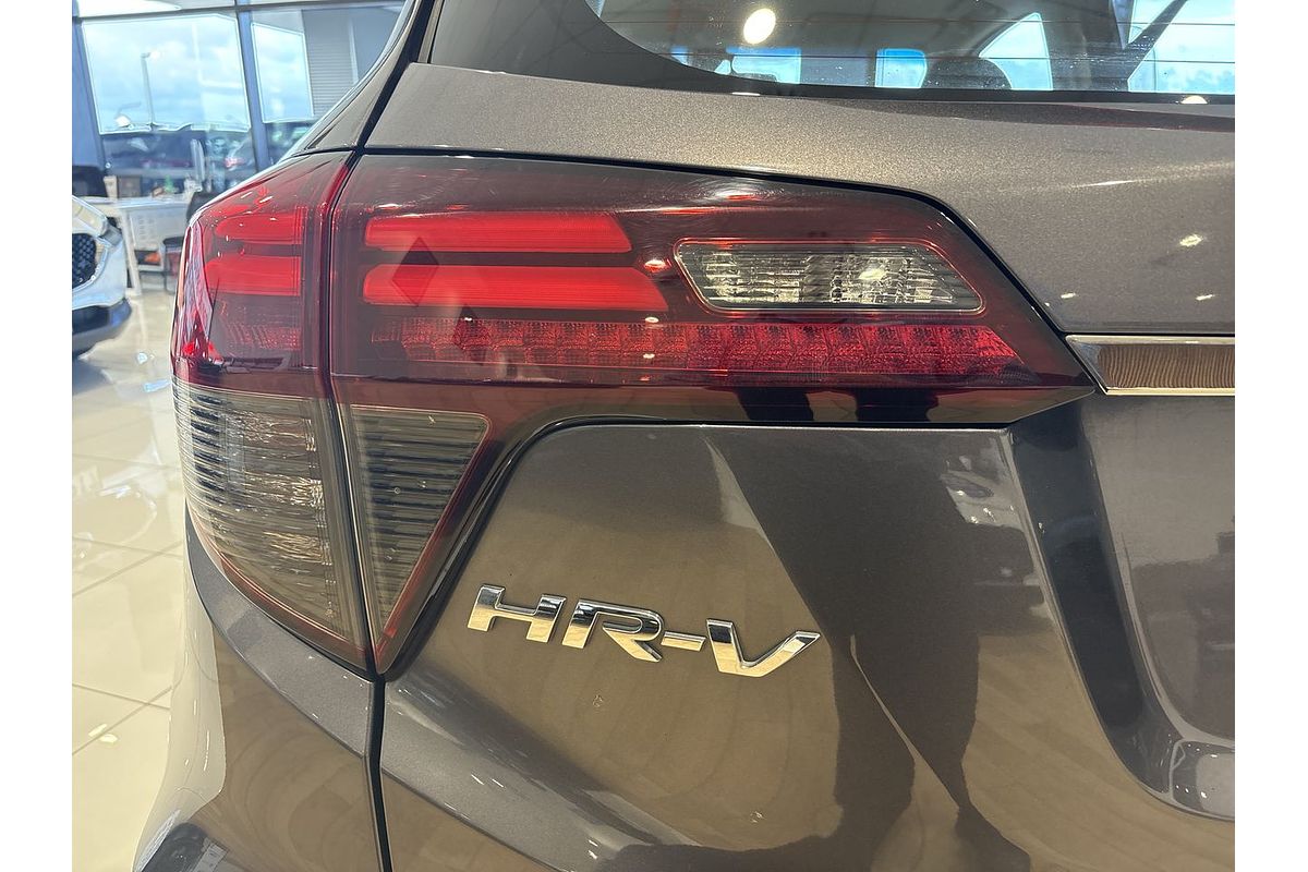 2019 Honda HR-V VTi-S