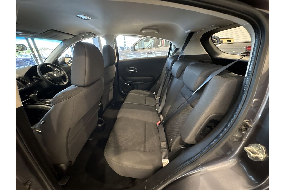 2019 Honda HR-V VTi-S