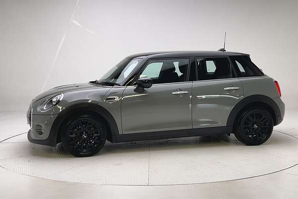 2020 MINI Hatch Cooper F55 LCI thumb-6
