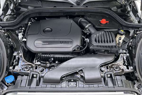 2020 MINI Hatch Cooper F55 LCI thumb-10