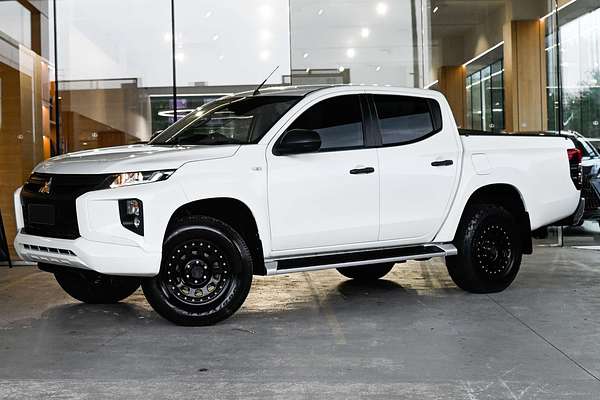 2019 Mitsubishi Triton GLX MR 4X4