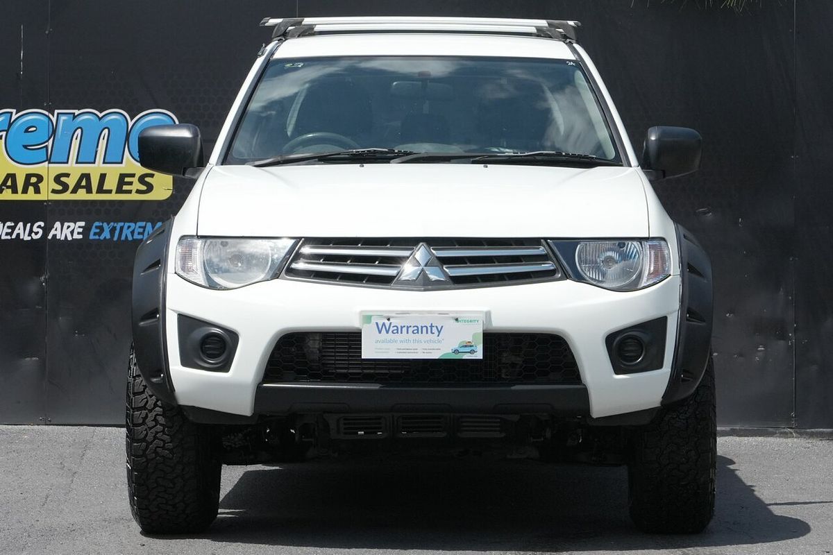 2014 Mitsubishi Triton GLX MN 4X4