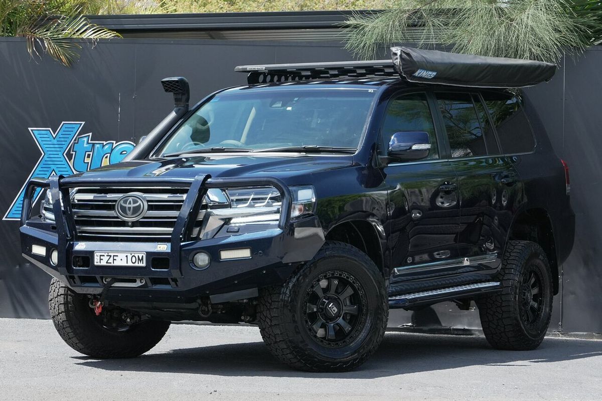 2016 Toyota Landcruiser Sahara VDJ200R