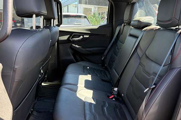 2023 Isuzu D-MAX X-TERRAIN 4X4 thumb-16