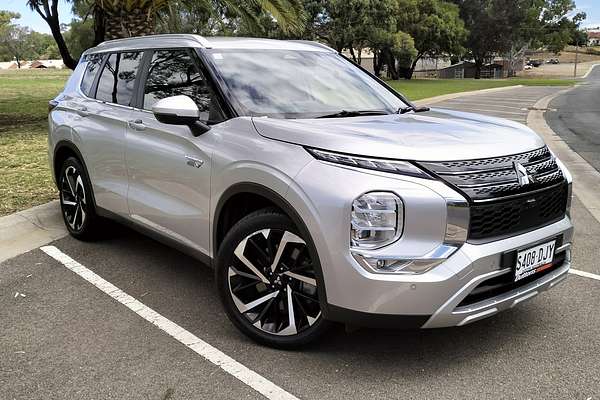 2023 Mitsubishi Outlander PHEV Aspire ZM