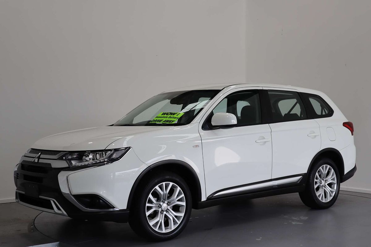 2021 Mitsubishi Outlander ES ZL