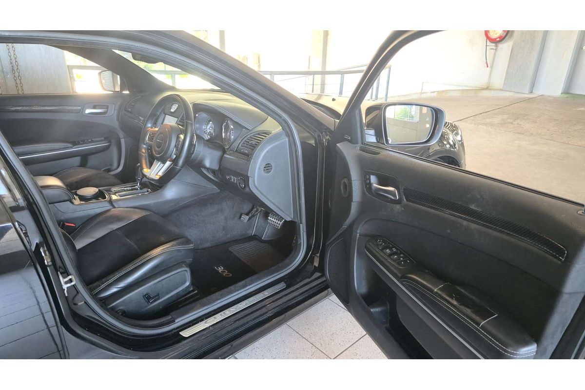 300 MY12 SRT8 6.4L V8 MULTI POINT F/INJ 5 SP AUTOMATIC 4D SEDAN 