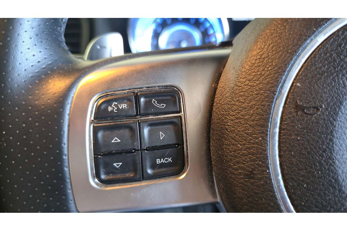 300 MY12 SRT8 6.4L V8 MULTI POINT F/INJ 5 SP AUTOMATIC 4D SEDAN 