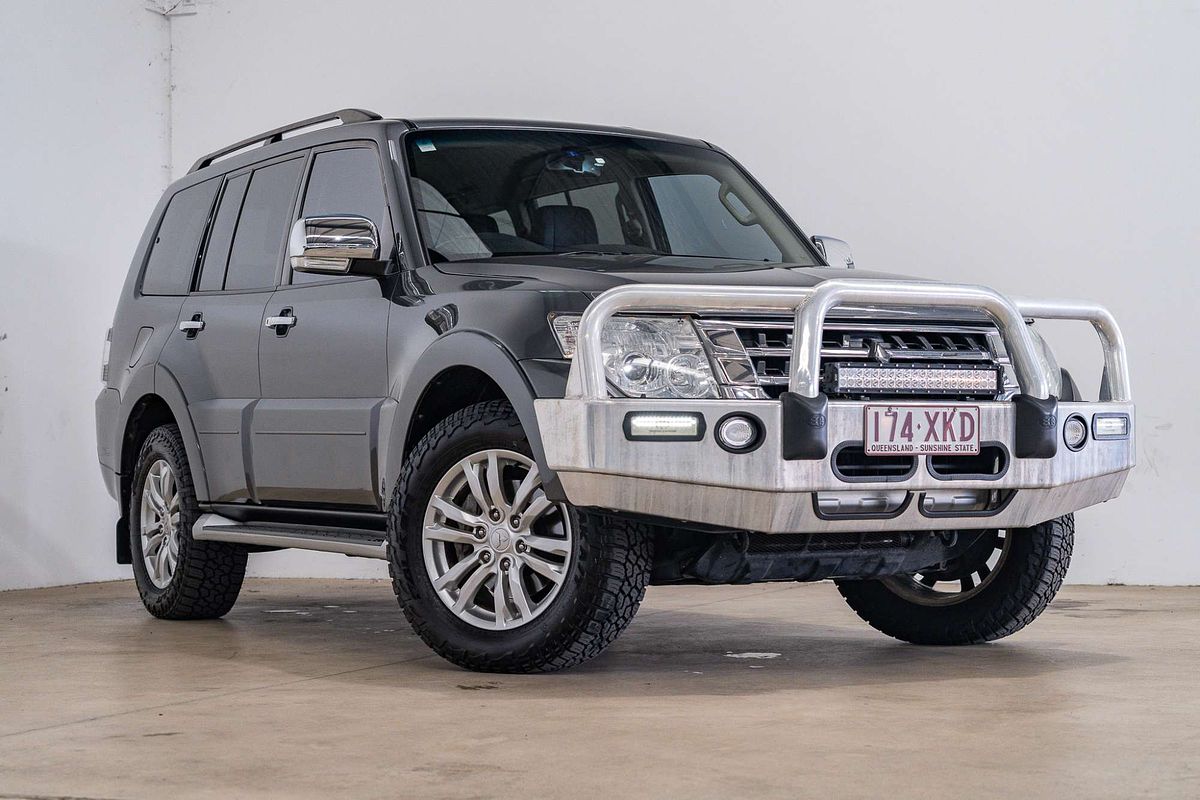 2017 Mitsubishi Pajero GLS NX