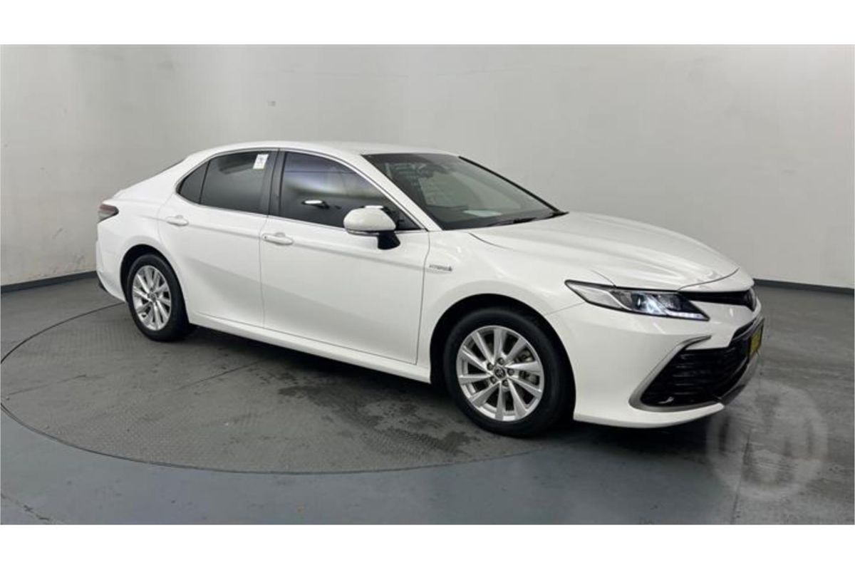 2022 Toyota Camry Ascent AXVH70R