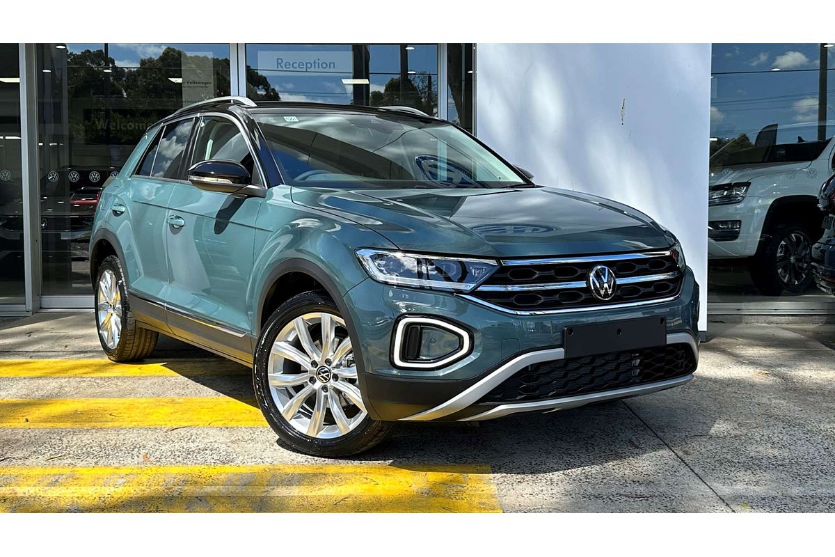 2025 Volkswagen T-Roc 110TSI Style D11