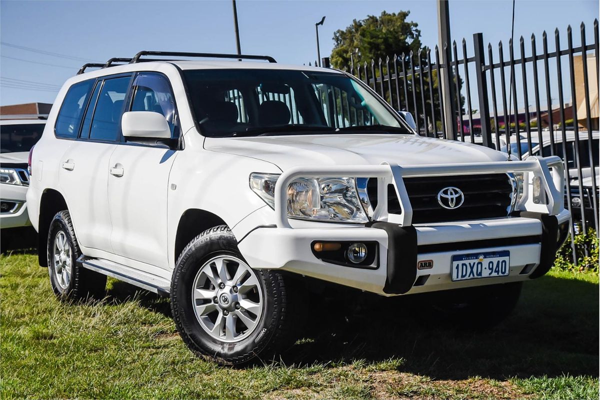 2009 Toyota Landcruiser GXL UZJ200R