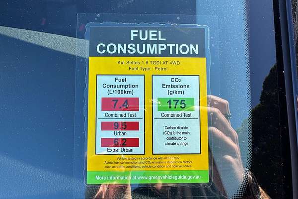 2025 Kia Seltos GT-Line SP2 PE thumb-8