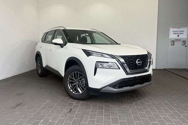2025 Nissan X-TRAIL ST T33