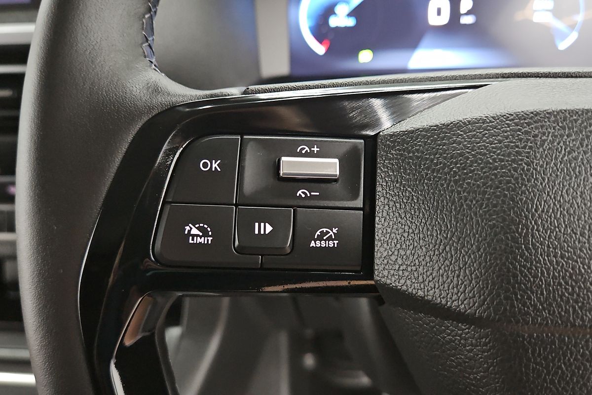 2025 Peugeot Expert Premium K0 SWB