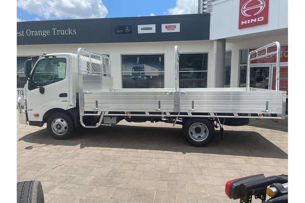 2025 Hino 300 Series 617