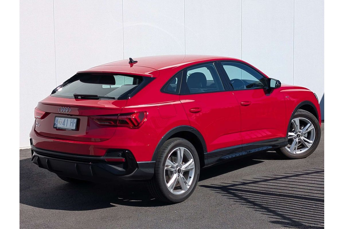2024 Audi Q3 35 TFSI S line F3