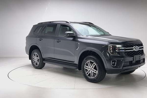 2025 Ford Everest Trend 2.0L thumb-1