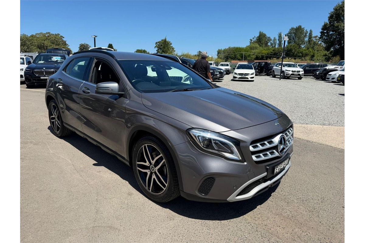 2018 Mercedes-Benz GLA-Class GLA180 X156