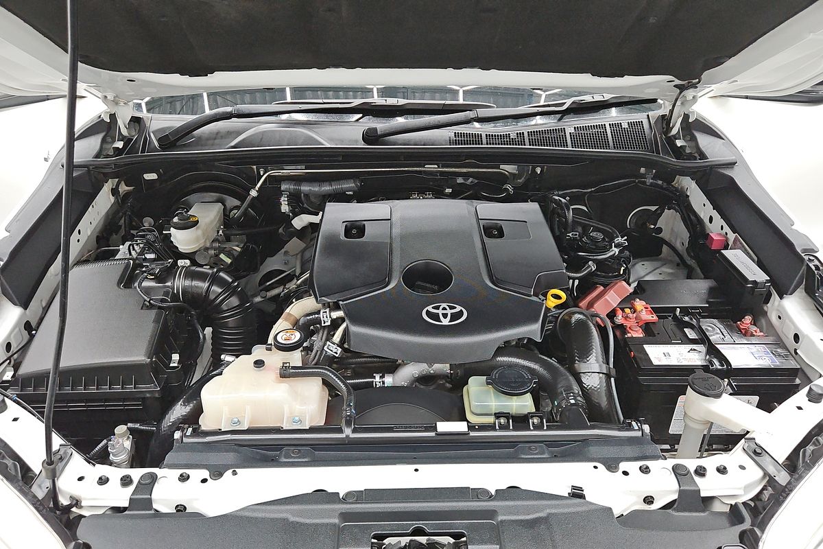 2018 Toyota Hilux SR GUN126R 4X4