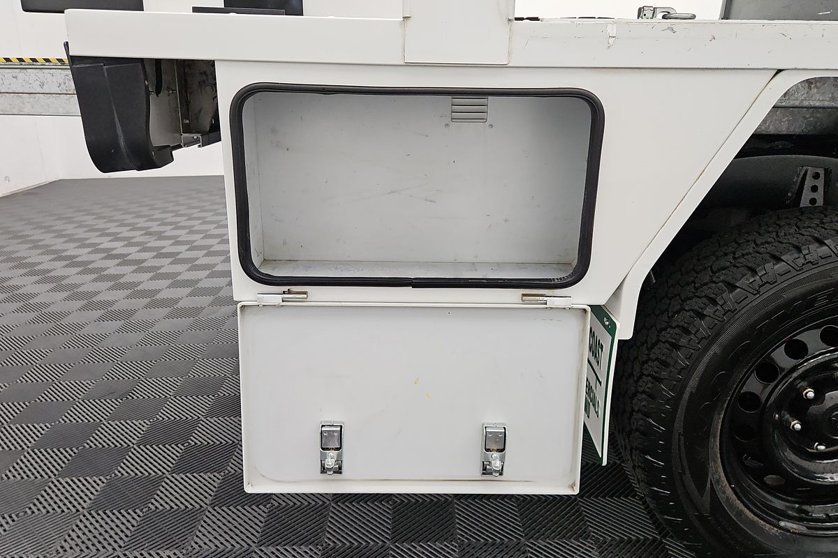 2018 Toyota Hilux SR GUN126R 4X4