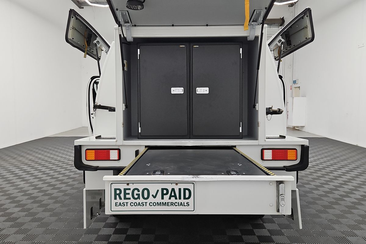 2018 Toyota Hilux SR GUN126R 4X4