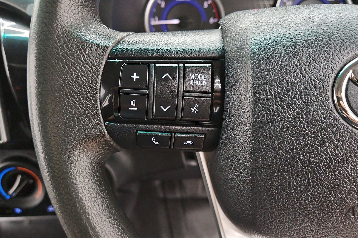 2018 Toyota Hilux SR GUN126R 4X4