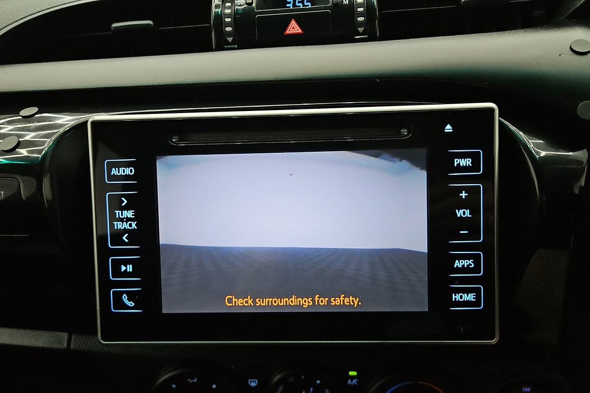 2018 Toyota Hilux SR GUN126R 4X4