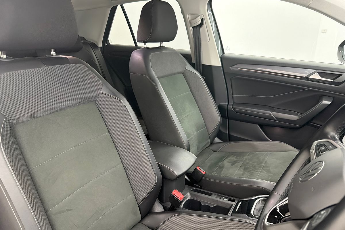 2023 Volkswagen T-Roc 110TSI Style D11