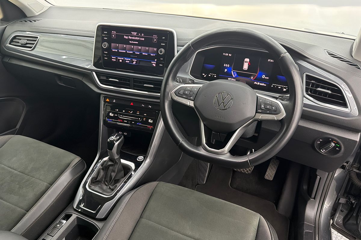 2023 Volkswagen T-Roc 110TSI Style D11