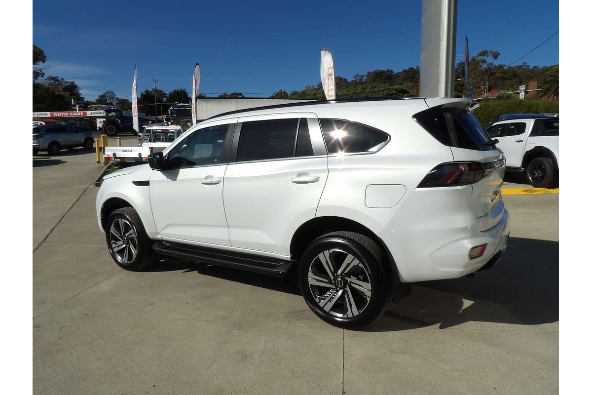 2026 Isuzu MU-X LS-T