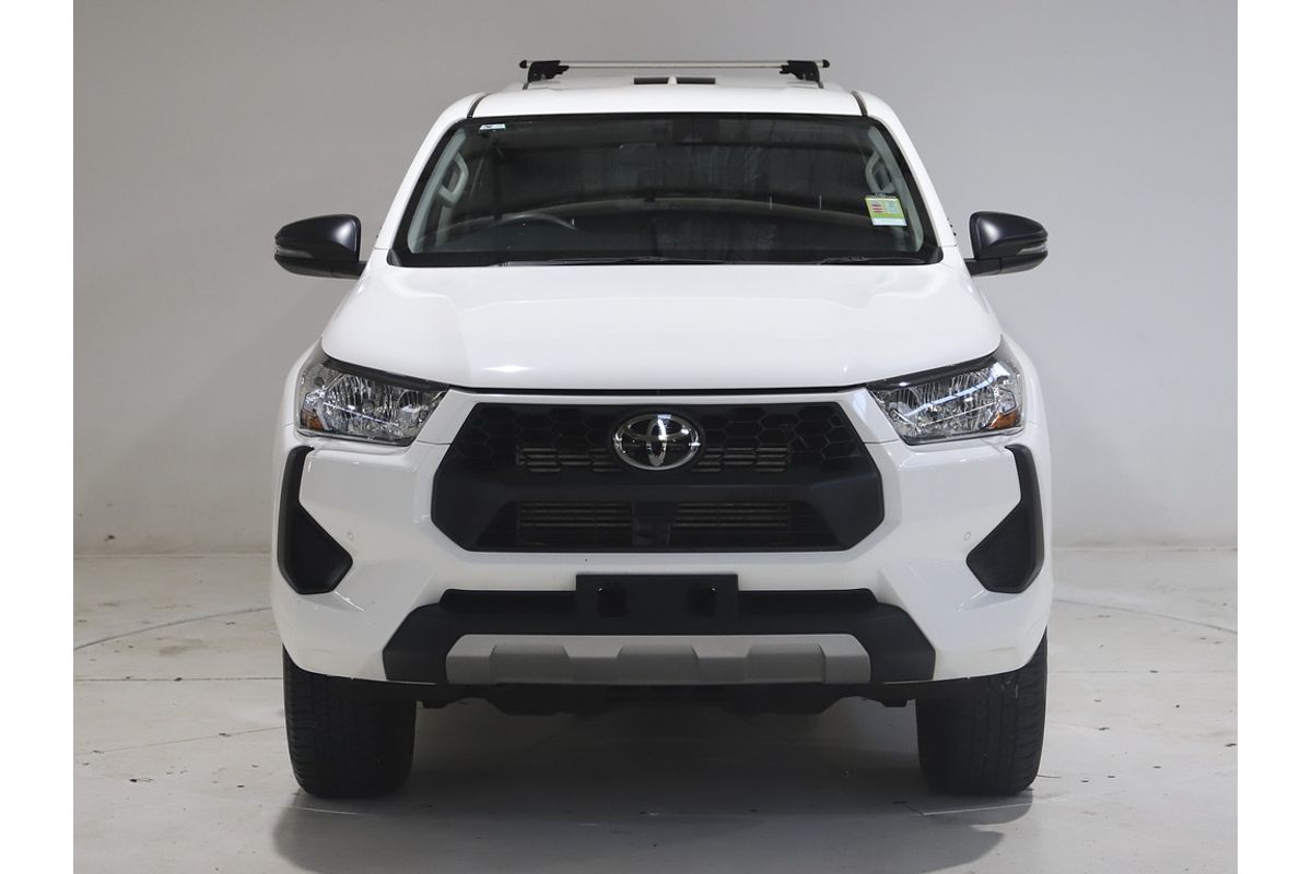 2024 Toyota Hilux SR GUN126R 4X4