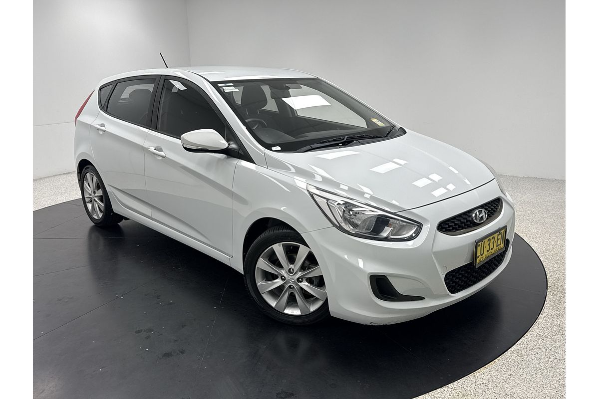 2018 Hyundai Accent Sport RB6