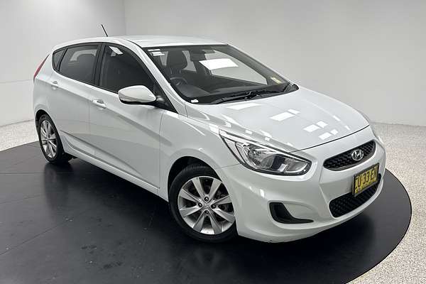 2018 Hyundai Accent Sport RB6