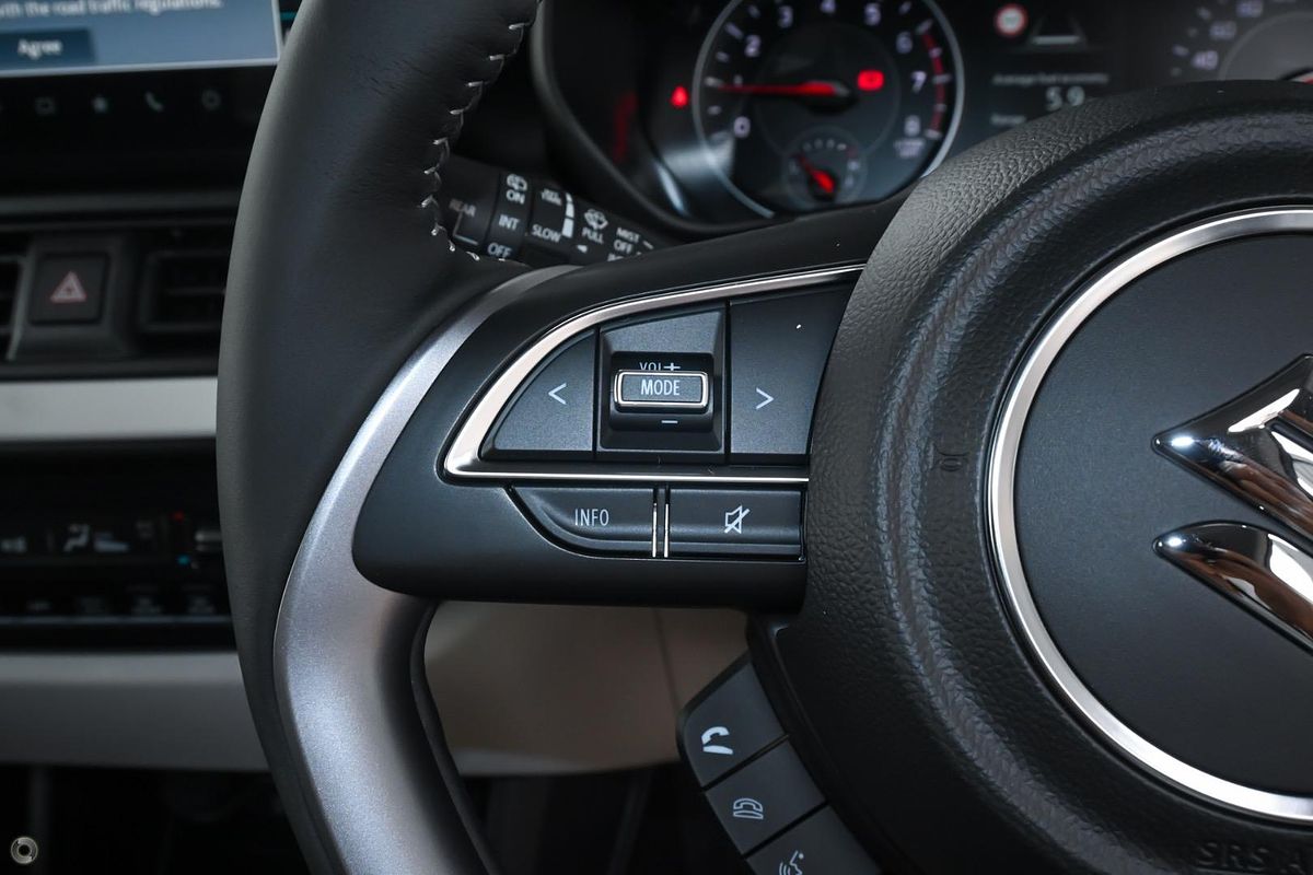 2025 Suzuki Swift Hybrid Plus UZ