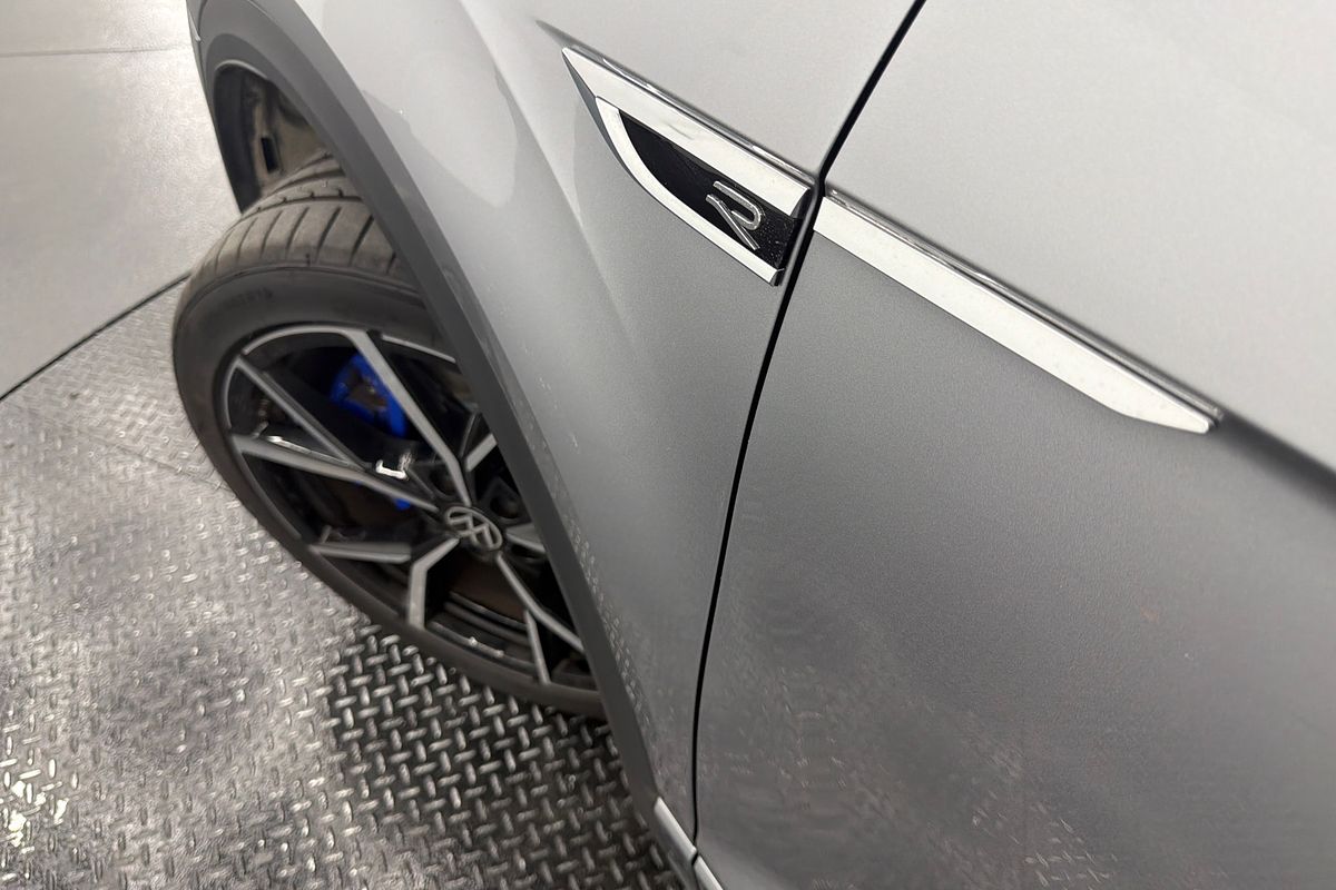 2022 Volkswagen T-Roc R D11