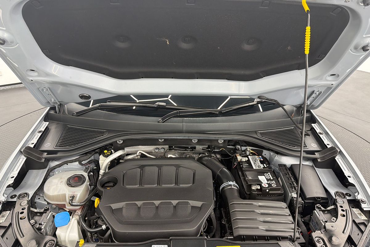 2022 Volkswagen T-Roc R D11