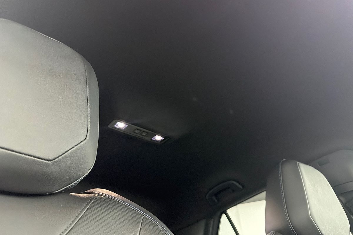 2022 Volkswagen T-Roc R D11