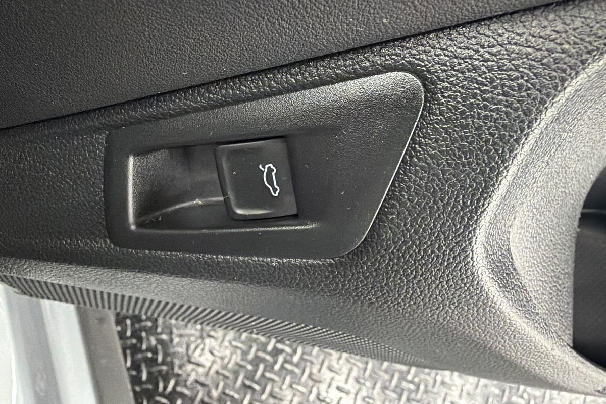 2022 Volkswagen T-Roc R D11