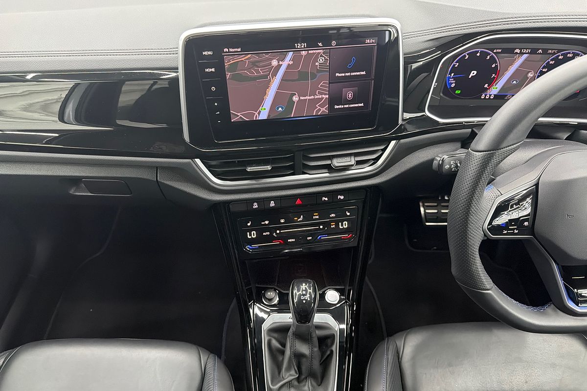 2022 Volkswagen T-Roc R D11