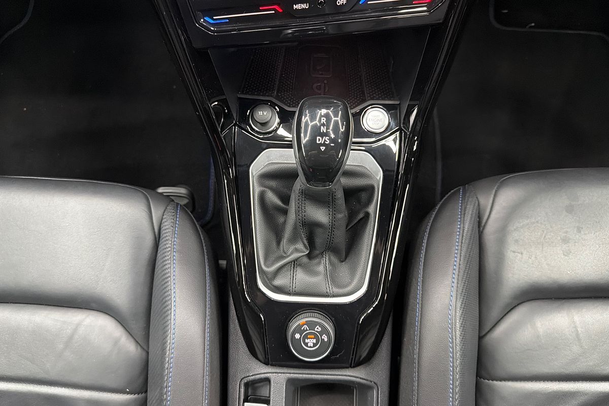 2022 Volkswagen T-Roc R D11