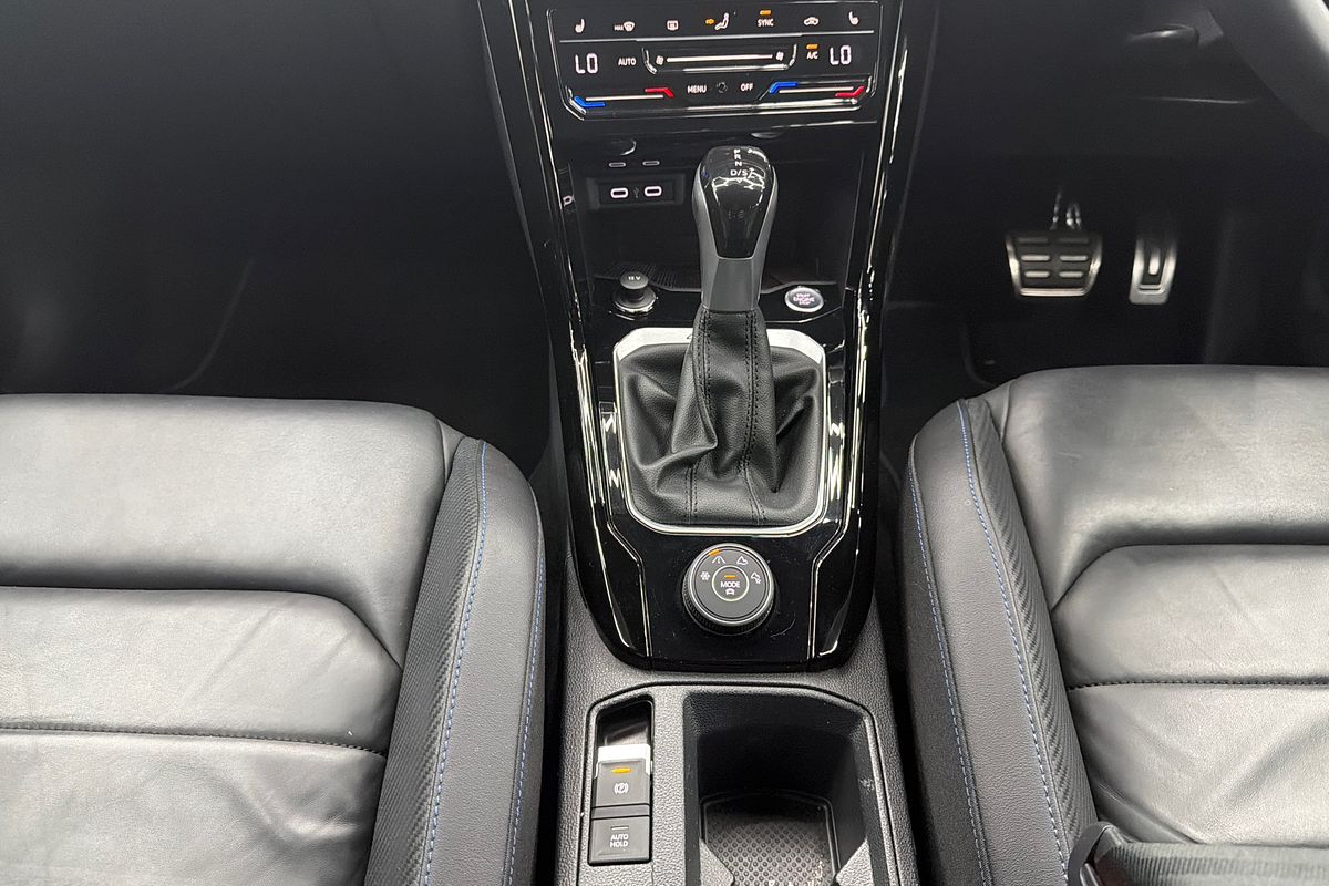 2022 Volkswagen T-Roc R D11