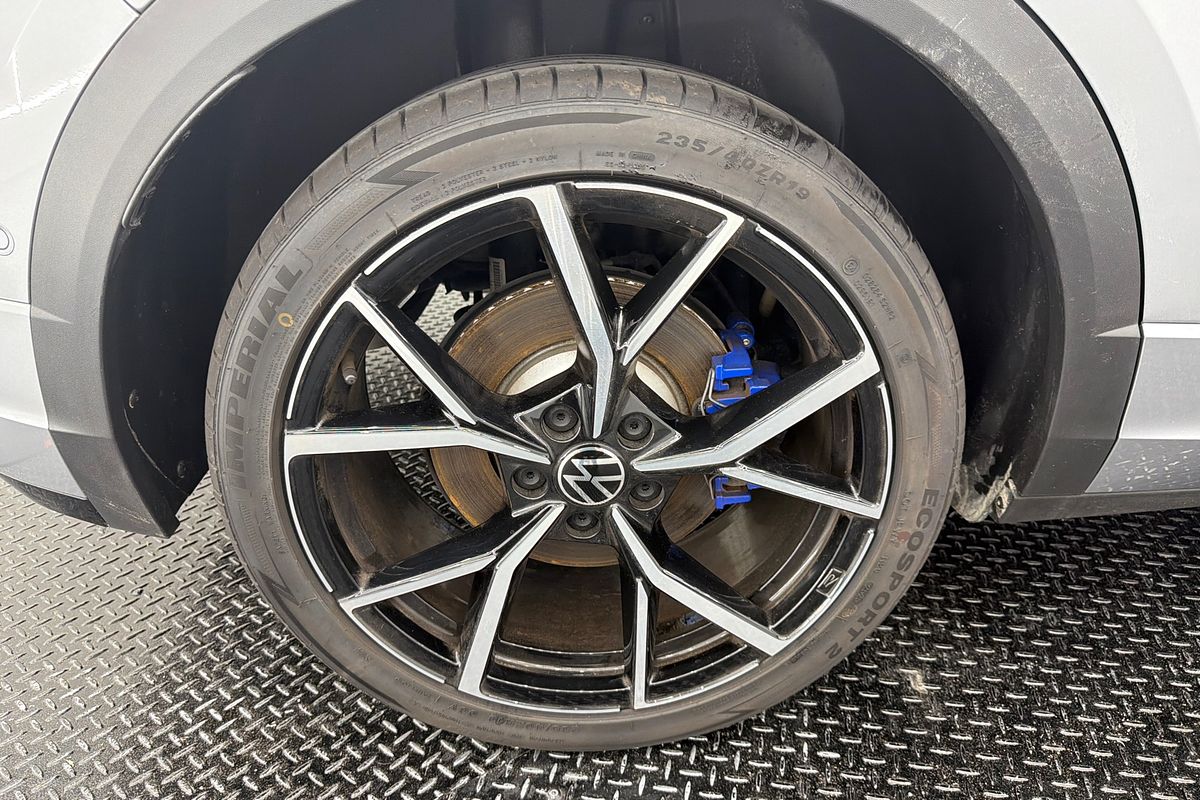 2022 Volkswagen T-Roc R D11