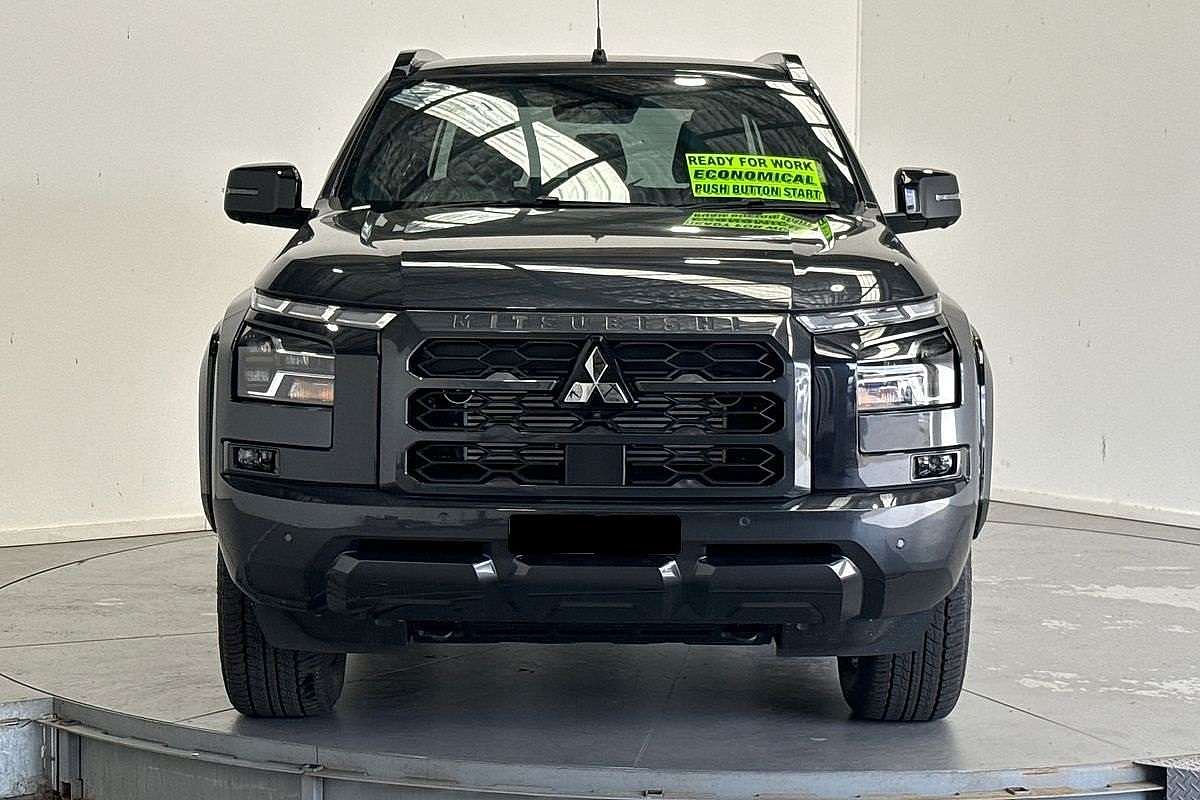 2025 Mitsubishi Triton GSR MV 4X4