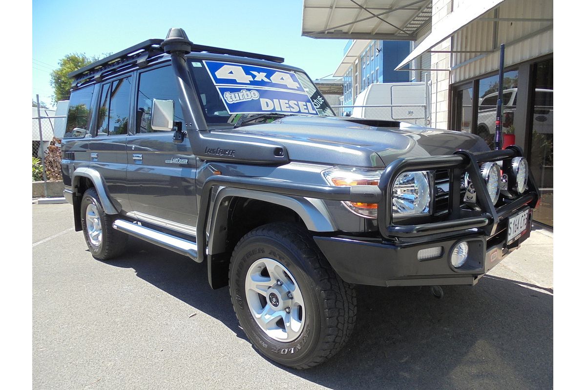 2022 Toyota Landcruiser GXL VDJ76R