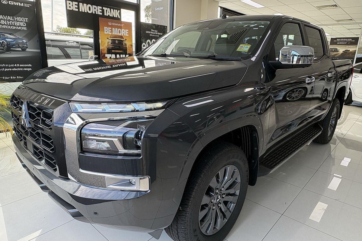 2025 Mitsubishi Triton GLS MV 4X4