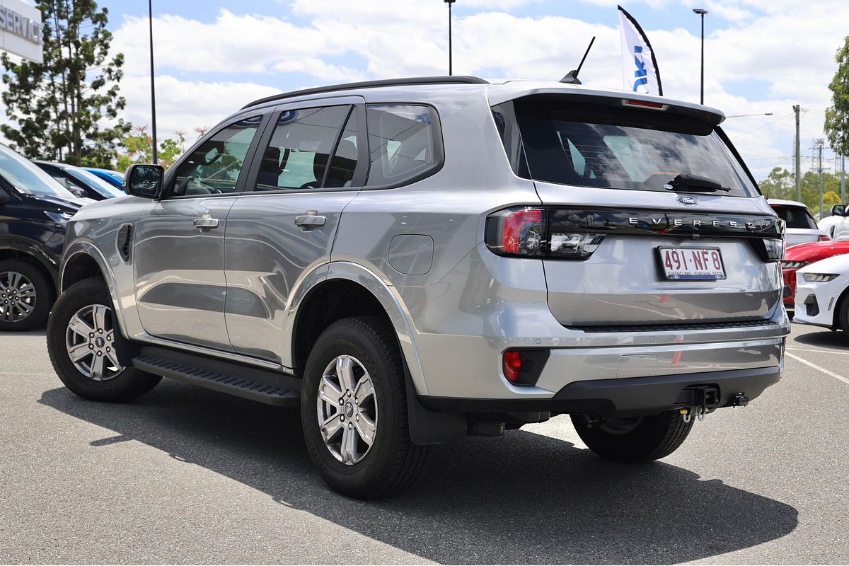 2024 Ford Everest Ambiente 2.0L