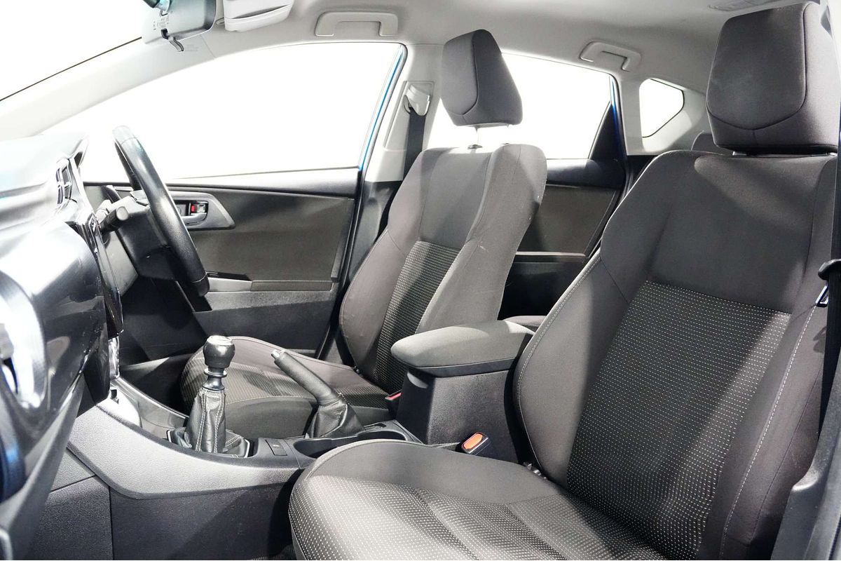 2016 Toyota Corolla Ascent Sport ZRE182R