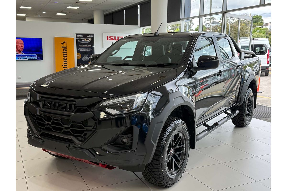 2026 Isuzu D-MAX BLADE 4X4