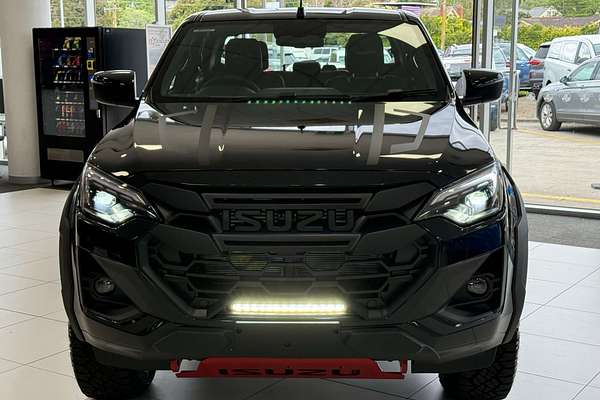 2026 Isuzu D-MAX BLADE 4X4